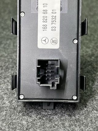 Interruptor Elevalunas Mercedes-Benz Clase A W168