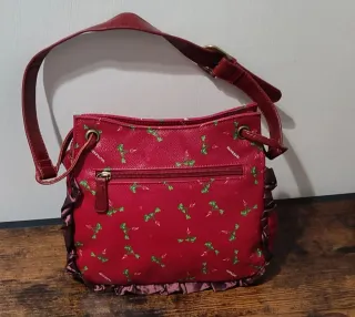 Borsetta Naj Oleari rossa con ravanelli.