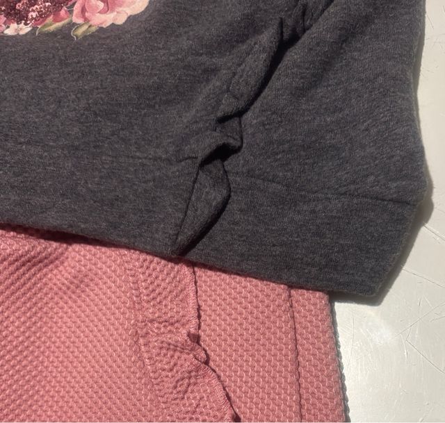 Conjunto Mayoral gris y rosa talla 7-8