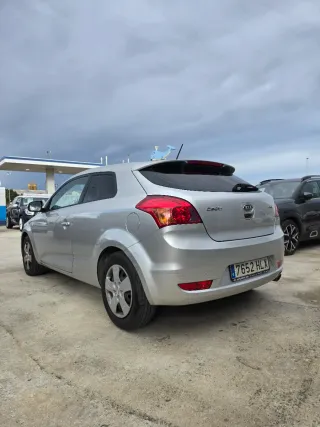 KIA Ceed 2012