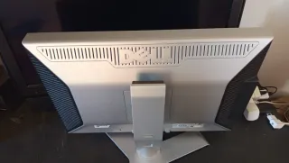 Pantalla de PC Gris/Plata