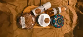 Lote cosmética natural artesanal personalizado.