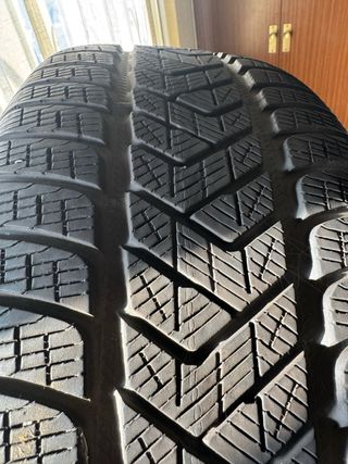 Neumáticos Invierno 255/55 R20 110V