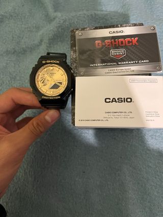 Reloj Casio G-SHOCK Negro/Dorado