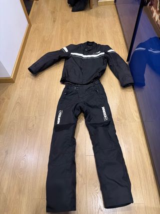 Conjunto Casaco e Calças Moto Course