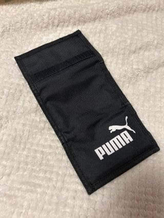 Cartera Puma negra original compacta + resistente