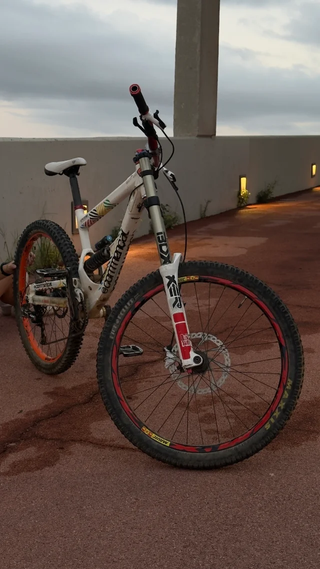 Commencal Supreme DH
