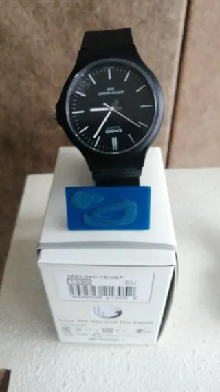 Reloj Casio MW-240-1EVEF Negro
