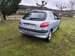 Peugeot 206 2001