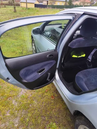 Peugeot 206 2001
