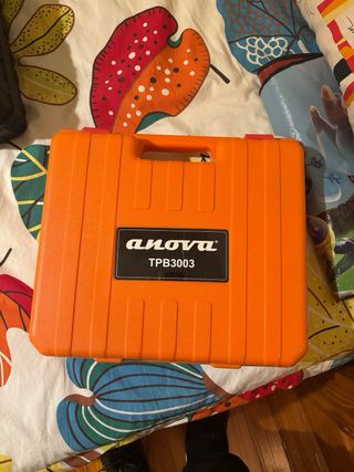 Tijera de podar a batería