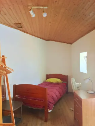 Cama litera convertible en dos camas con colchones