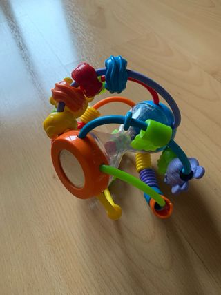Juguete sensorial para bebé