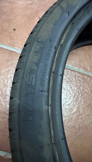 Neumático NUEVO Riken maystorm2 235/40/18 95Y