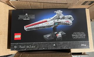 LEGO 75441 Venator Midi Scale Star Wars
