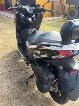 Scooter Mitt 125 GTS Edición Rothmans