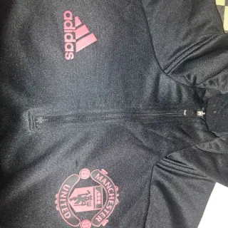 Sudadera Manchester United Adidas Negra Rosa