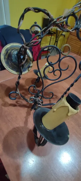 Lampadario antico ferro battuto