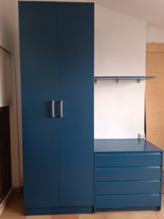 Armario 2 puertas con cajonera