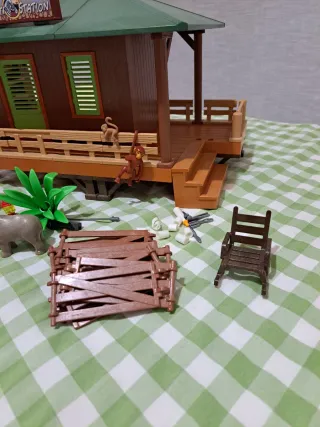 Playmobil Wild Life 70766 Clinica Veterinaria