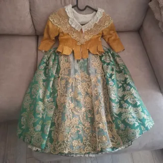 Vestido de fallera niña 3-6 años, con 2 corpiños.