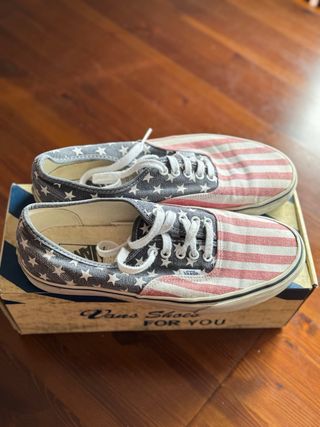 Vans Authentic Stars & Stripes Van Doren