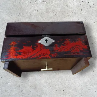 Antigua Caja Joyero Musical Lacado Bailarina