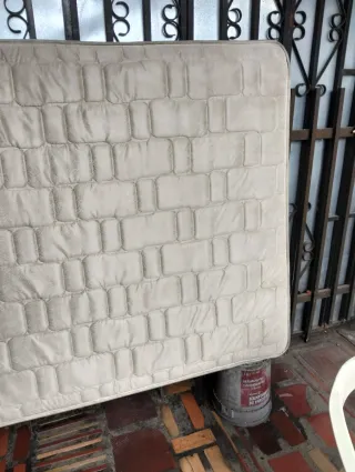 Servicio de limpieza de sofas colchones y tapicerí