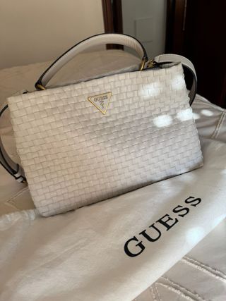 Bolso Guess Blanco Tejido