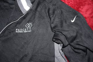 Sudadera 1/4 cremallera negra y gris