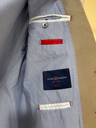 Americana de hombre Álvaro moreno – Talla 50