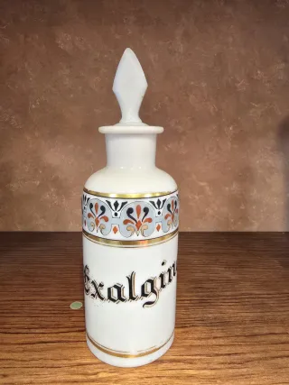 4 Albarelos, botes o tarros de Farmacia antiguos