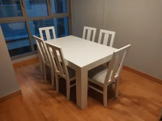 Mesa Comedor Blanca Lacada con 6 Sillas