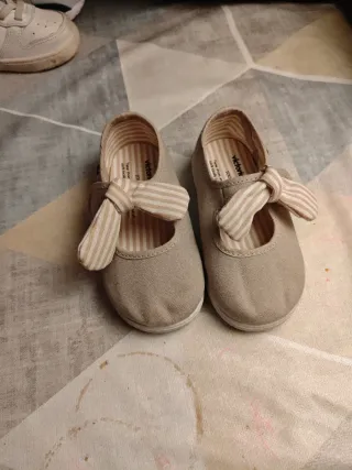 Zapatos Victoria T.24 con lazo