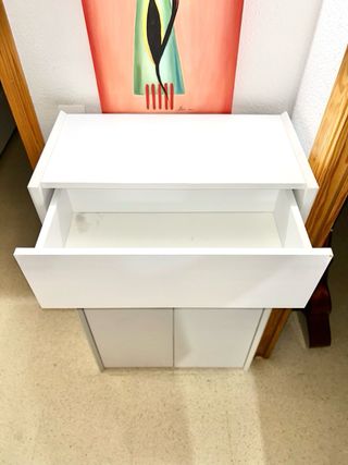 Mueble blanco
