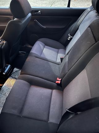 Volkswagen Golf 2002