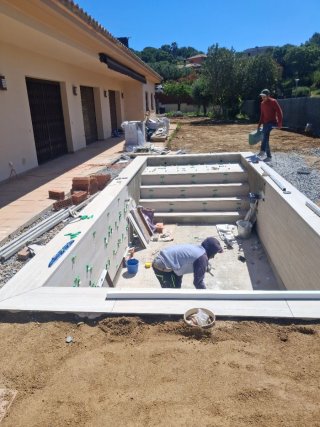 REFORMAMOS TU PISCINA