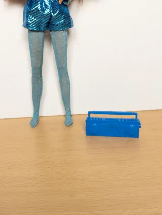 Barbie Midge Dance Moves