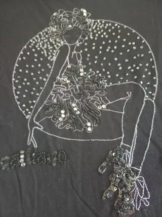 Camiseta Galliano con pedrería