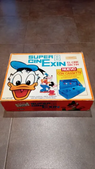 Proyector Cinexin Super 8 con Cassette