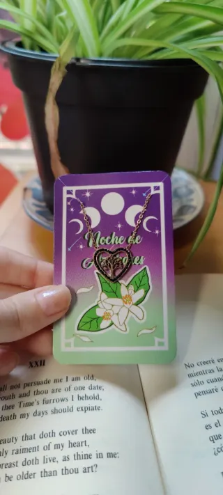 Collar Corazón Árbol Vida Piedras Dorado