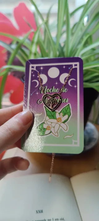 Collar Corazón Árbol Vida Piedras Dorado