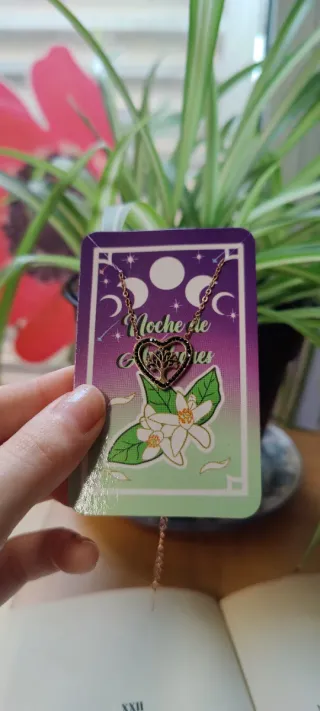 Collar Corazón Árbol Vida Piedras Dorado