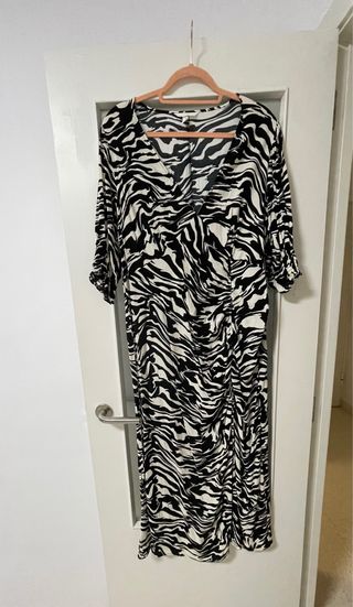 Vestido midi h&M animal Print – XXL · sin estrenar