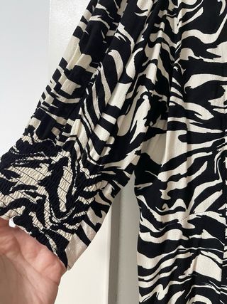 Vestido midi h&M animal Print – XXL · sin estrenar