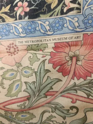 EXCLUSIVO PAÑUELO DE LANA Y SEDA INDUMENTARIA