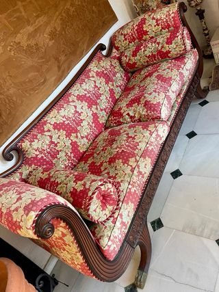 Sofá clásico madera tallada 2/3 plazas