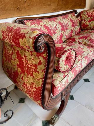 Sofá clásico madera tallada 2/3 plazas
