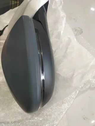 Retrovisor Derecho Peugeot 308 Eléctrico. Original