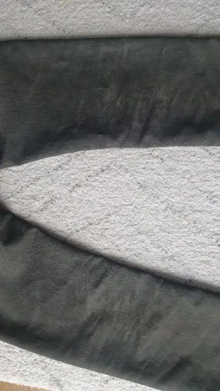 Pantalón vaquero Pull and Bear verde oliva